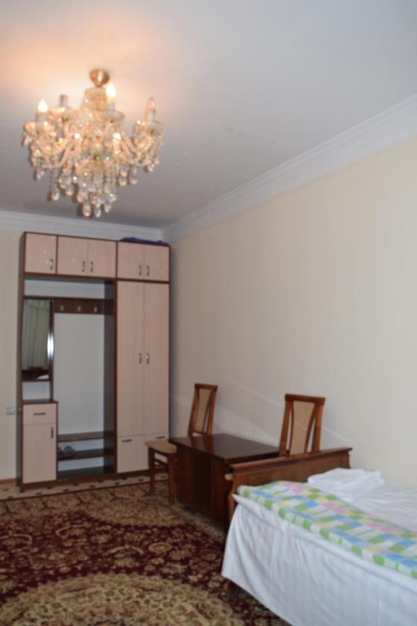 Hostel Sebzor Ташкент Экстерьер фото